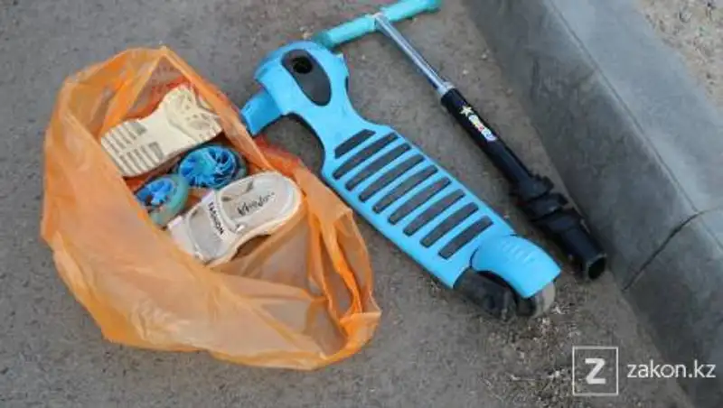 Семилетняя девочка погибла под колесами грузовика в Алматы