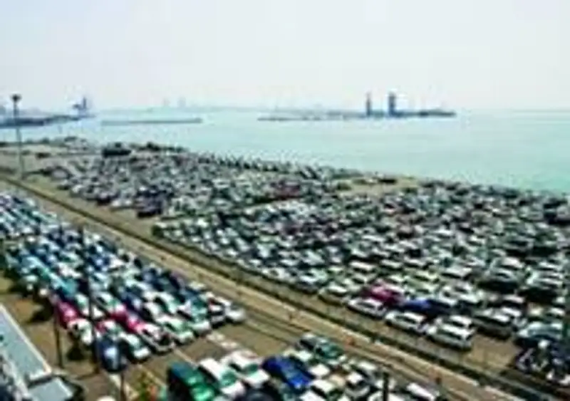 Информация относительно оформления легковых автомобилей в морском порту Актау, фото - Новости Zakon.kz от 24.06.2011 17:29
