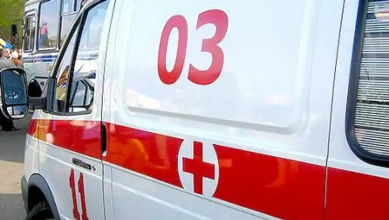 Ребёнок пострадал в результате падения с эскалатора в ТРЦ "Керуен" в Астане