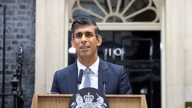 Премьер Великобритании поручил провести аудит помощи Украине – СМИ