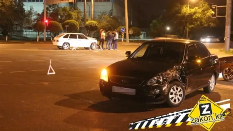 Две Лады столкнулись на одном из перекрестков Алматы