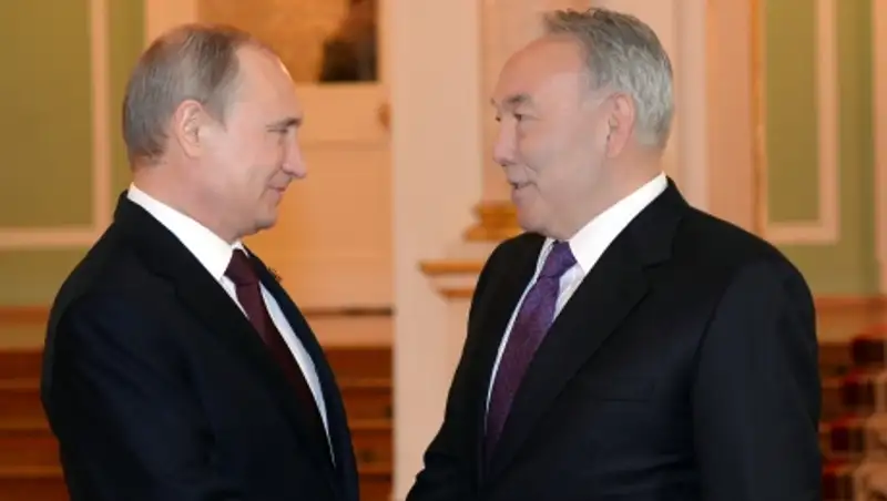 Путин поблагодарил Назарбаева за инициативы в сфере интеграционных процессов