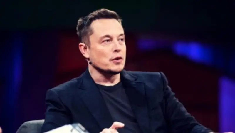 "Как тебе такое?". Илон Маск выступил на форуме в Краснодаре