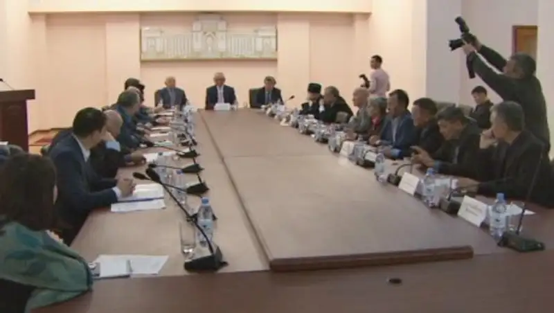 После перехода на латиницу правила орфографии поменяют