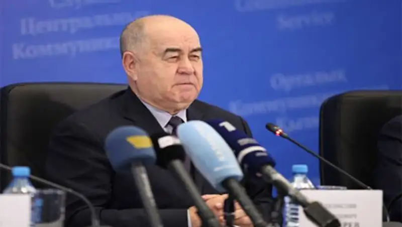 Государство должно оказать помощь работникам села - В. Косарев