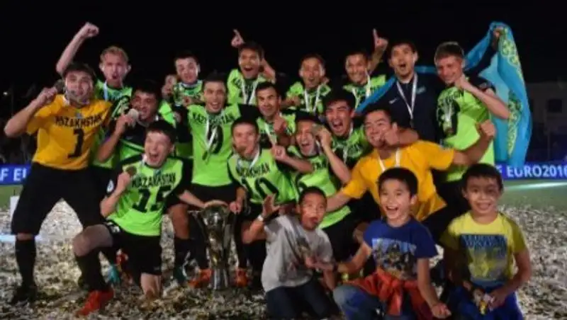 Сборная Казахстана стала чемпионом Европы по мини-футболу среди любителей