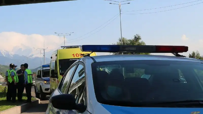 Иностранца сбили напротив ЖК «Асыл Арман» в Алматинской области