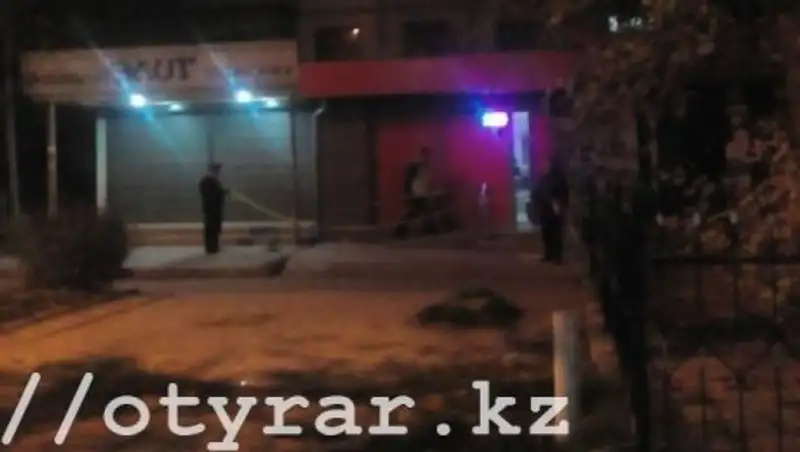 В Шымкенте ограбили букмекерскую контору