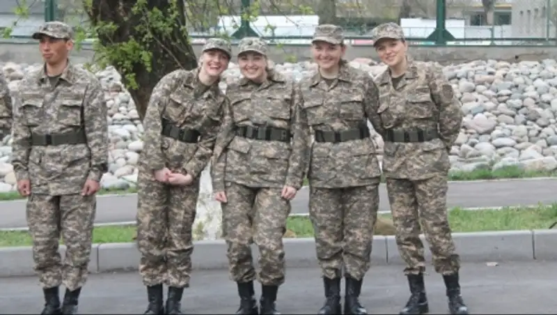 Как отечественные биатлонисты и лыжники стали солдатами