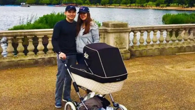 Айсултан Назарбаев рассказал, как назвал дочь и поздравил главу государства с днем рождения