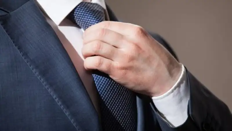 Внедрить в госорганах casual-пятницу предложил глава АДГСПК