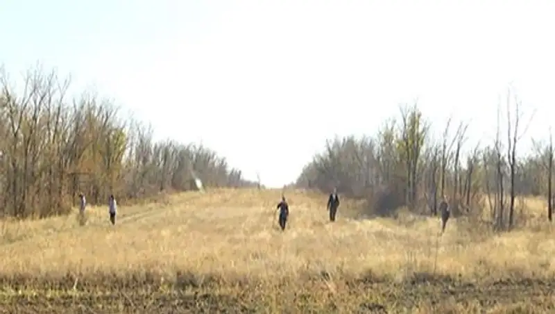 В Актобе волонтеры, ищущие пропавшего мальчика, наткнулись на место обрядов сектантов