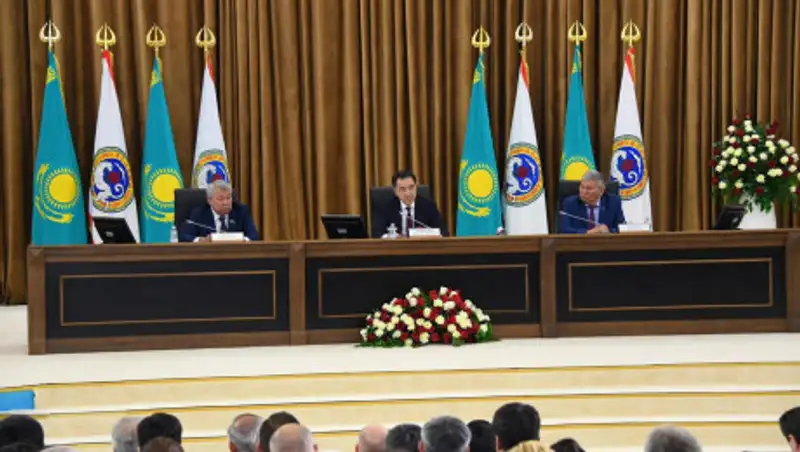 Бакытжан Сагинтаев встретился с активом города