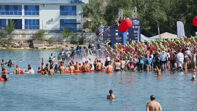 Акимат Алматинской области подписал меморандум о проведении заплыва на открытой воде, фото - Новости Zakon.kz от 28.10.2022 17:38