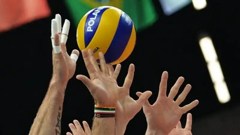 Два казахстанских дуэта вышли в 1/4 финала Азиатских пляжных игр