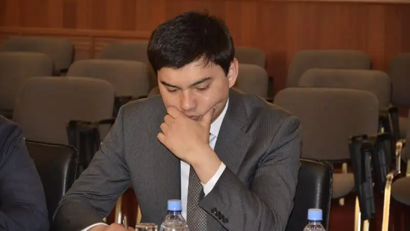 Аким Атырау заявил об информационной атаке из-за земельного участка