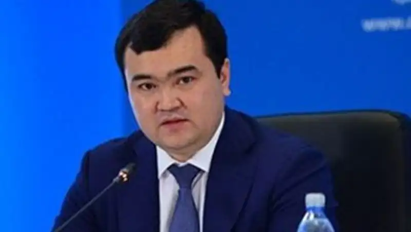 Министр прокомментировал крушения самолетов в Казахстане
