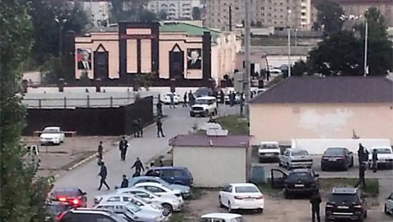 Погибших в Грозном полицейских представят к наградам