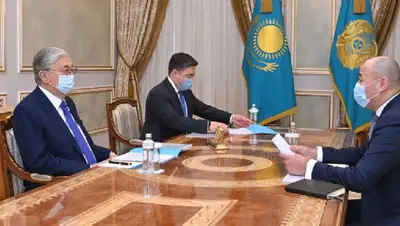 Касым-Жомарт Токаев, Канат Шарлапаев, фото - Новости Zakon.kz от 04.03.2022 16:07