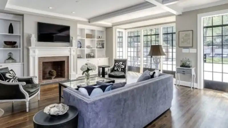 Обама приобрёл дом стоимостью более $8 млн рядом с жилищем Иванки Трамп