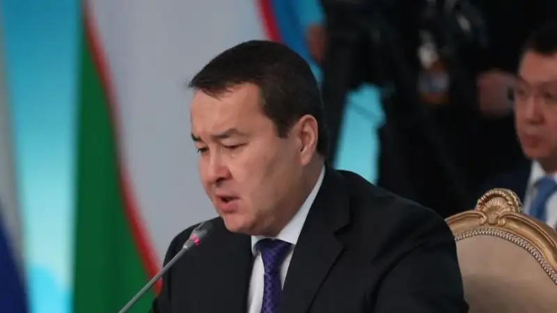 Смаилов выразил соболезнование семьям погибших от пожара в Абайской области