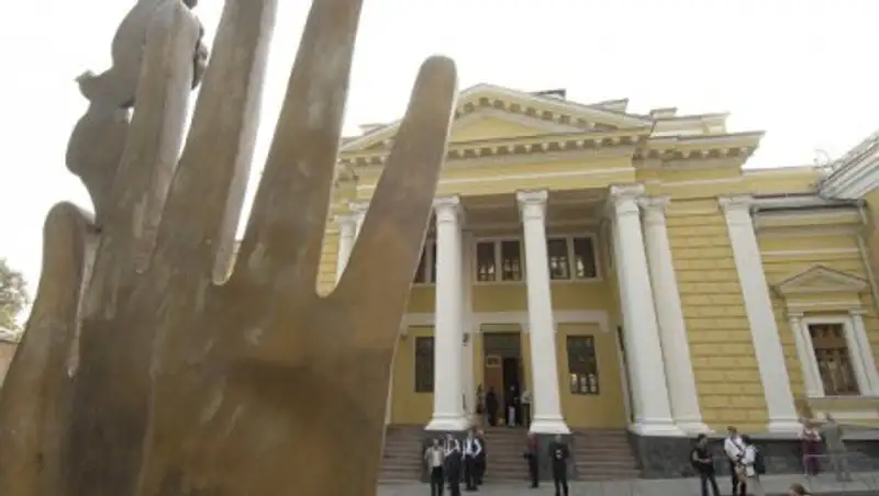 Стали известны подробности нападения на синагогу в Москве