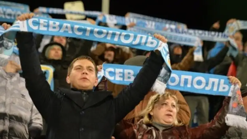 Футболисты Крыма станут профессионалами по регламентам УЕФА, ФИФА