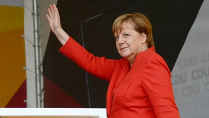 Меркель сообщила, в каком случае отменят санкции против России