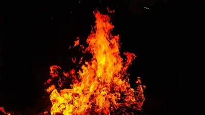 Пожар на складе пластиковых отходов напугал жителей Талдыкоргана