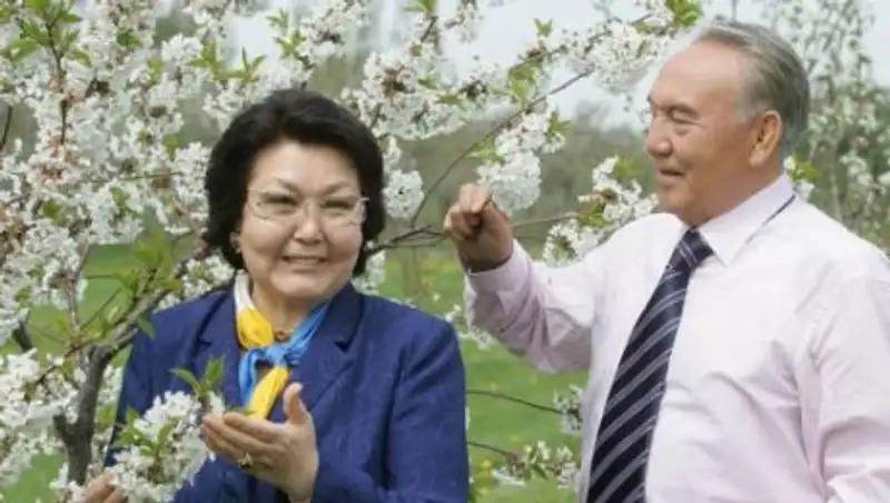 Сара Назарбаева празднует 76-летие