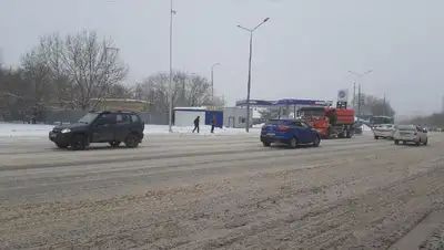 снег, погодные условия, фото - Новости Zakon.kz от 25.11.2022 10:48