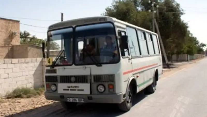 В Актау районные автобусные маршруты ведут предприятие к банкротству