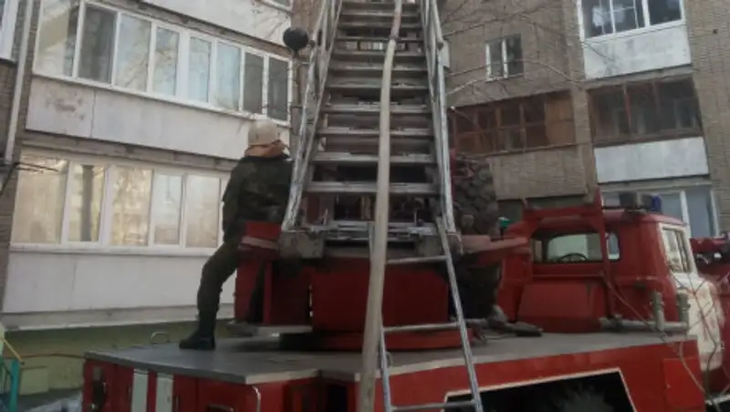 Пожилая женщина скончалась при пожаре в Усть-Каменогорске