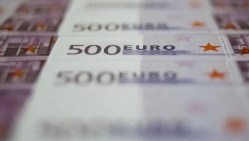 Еврокомиссия перевела Украине 250 млн евро в рамках программы макрофинансовой помощи