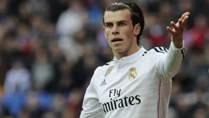 Болельщики «Реала» атаковали машину самого дорогого футболиста мира