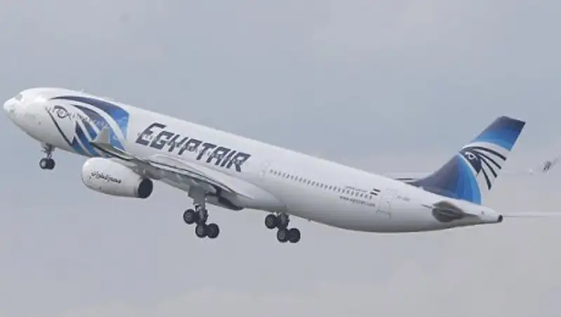 EgyptAir запретили отправлять в США иммигрантов из семи стран