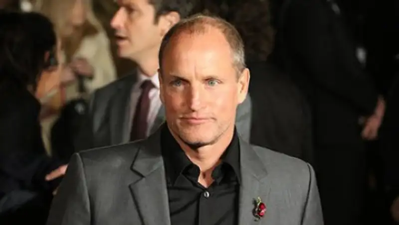 Вуди Харрельсон снимет первое в мире «живое кино»