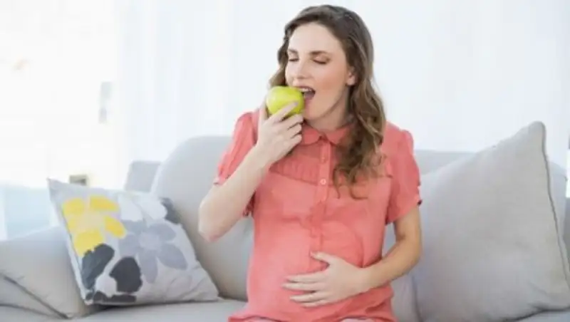 Ученые доказали, что рождение ребенка ухудшает состояние зубов женщин