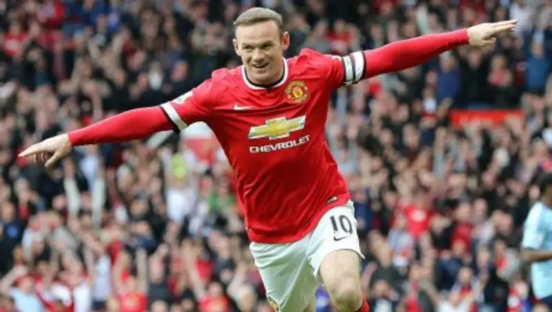 Руни не намерен уходить из «МЮ», не став лучшим бомбардиром в истории клуба