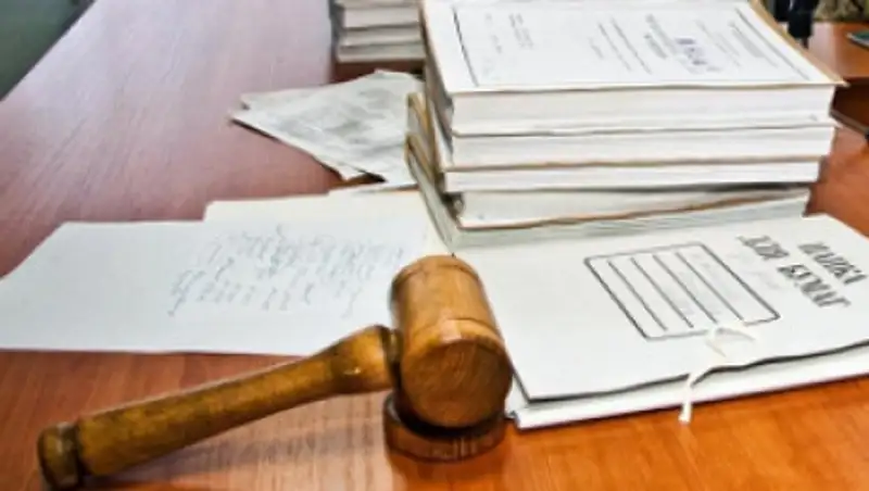 На месяц продлили арест экс-акиму Карагандинской области Б. Абдишеву