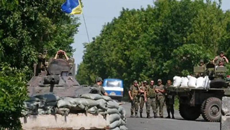 Киев отказался вводить военное положение в Донбассе