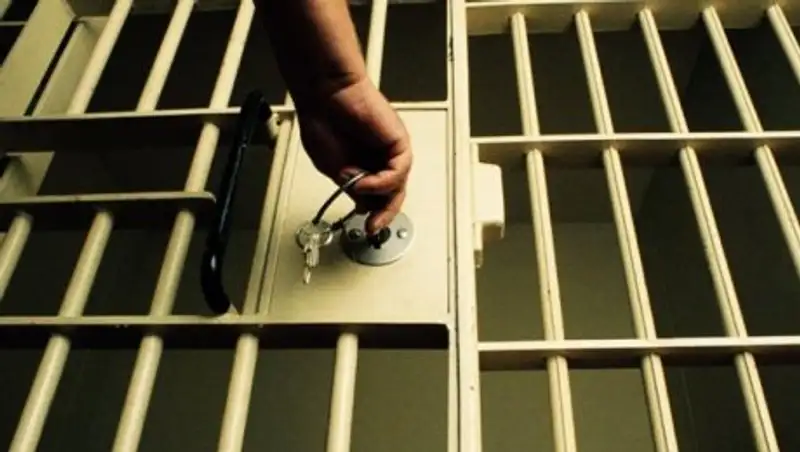 Снова продлен арест кыргызскому экс-депутату, задержанному в ходе спецоперации