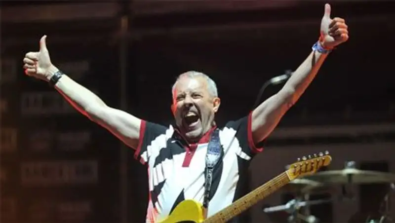 Макаревич отменил гастрольный тур по Украине из-за проблем со здоровьем 