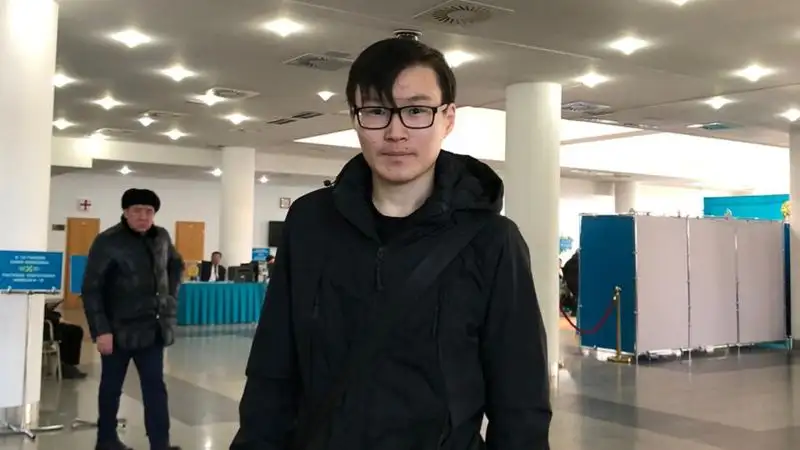 "Меня встречали аплодисментами": столичный студент рассказал о первом опыте голосования