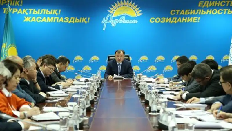 Мухтар Кул-Мухаммед сделал предупреждение однопартийцам