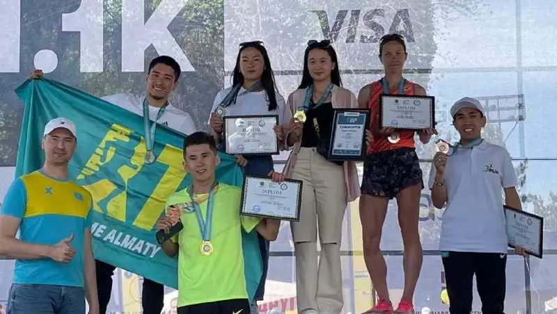 В Алматы определили чемпионов Казахстана по полумарафону