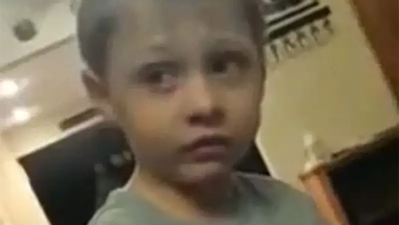 Видеопризнание 5-летнего американского мальчика стало хитом YouTube