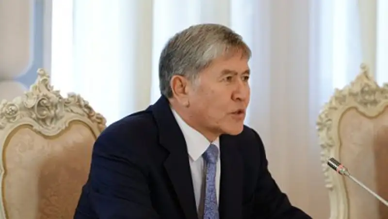 Атамбаев: Киргизия надеется на поддержку ЕС в проведении выборов президента