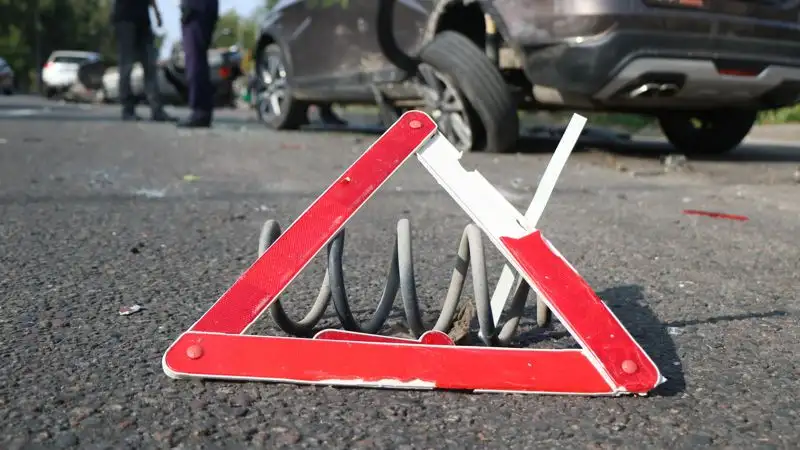 Водитель Lada сбил школьницу в Актобе