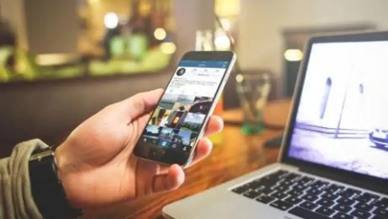 Instagram запустит кнопку репоста